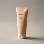 아로마티카 글로우 비타 페이셜 스크럽 오렌지 & 네롤리 150ML 얼굴 페이스 필링 각질제거제