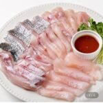 국내산 제철 민어회 7kg급 회 300g+100g + 초장 + 와사비 + 부레 + 껍질