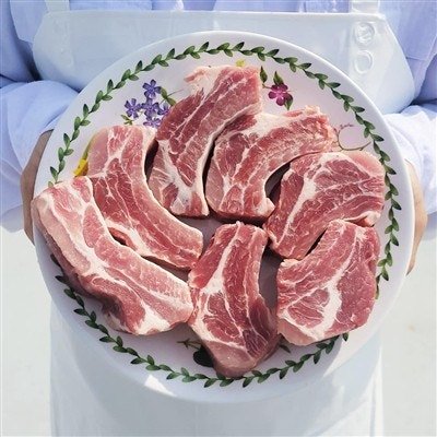 바라던 살코기 많고 지방적은 돼지 등갈비 1kg 로인립 구이 바베큐 캠핑고기 쪽갈비