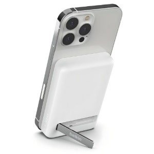 벨킨 5000mAh 맥세이프 마그네틱 무선 충전 보조배터리 + 스탠드 (화이트) (화이트 × BPD004)